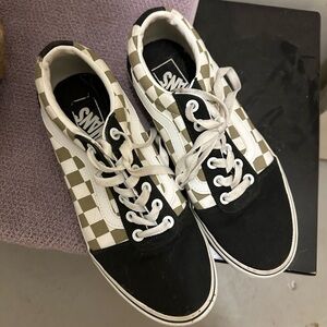 Vans